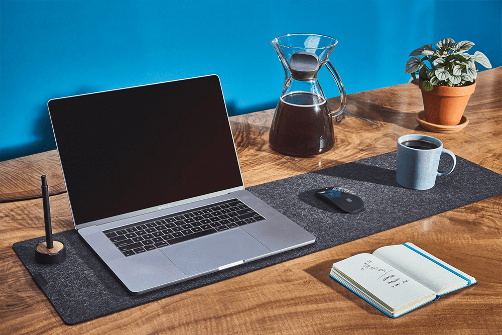 elt-desk-pad-light-mediumplus-gal6-min